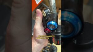 Feder- gegen Luftfahrwerk bei MTBs erklärt