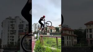 „Sei vorsichtig beim Radfahren: Tipps für anspruchsvolles Radfahren“